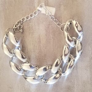 Elegant Silver Chain Necklace
